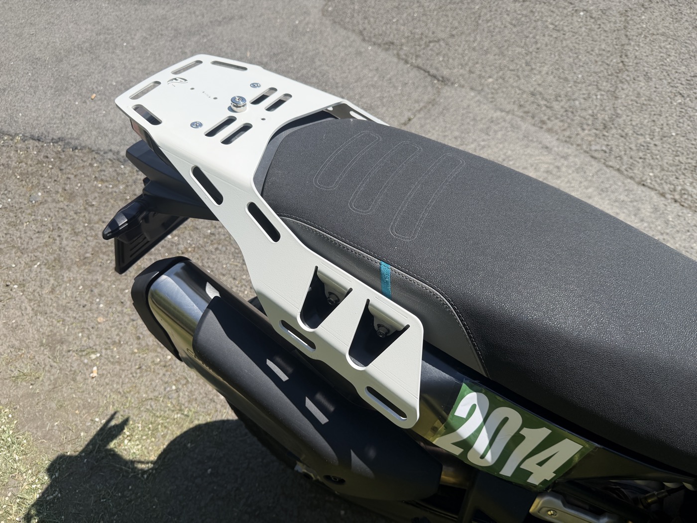 CF Moto 800MT-X white rack — close detail showing bracket geometry